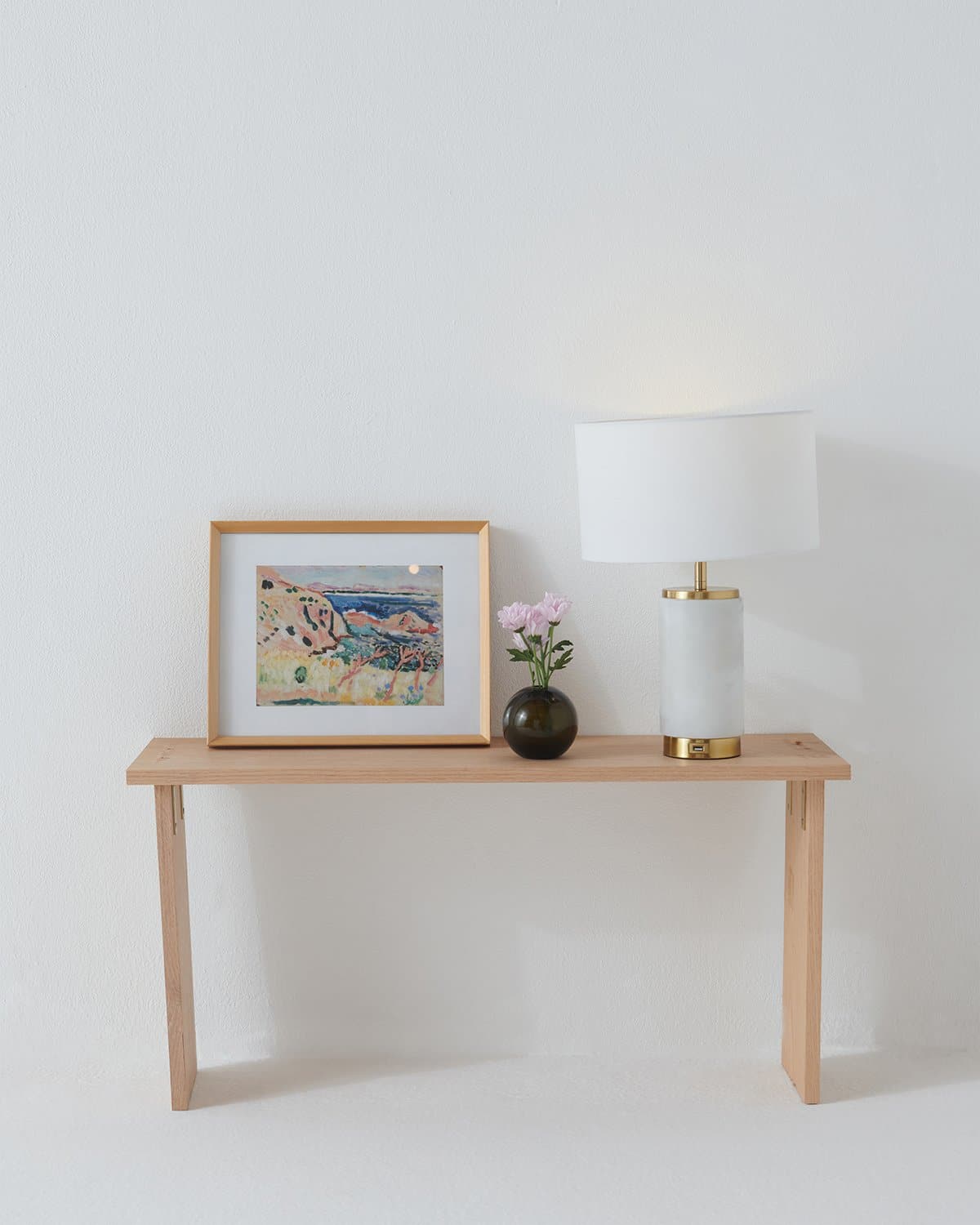 Arden USB Table Lamp Brightech