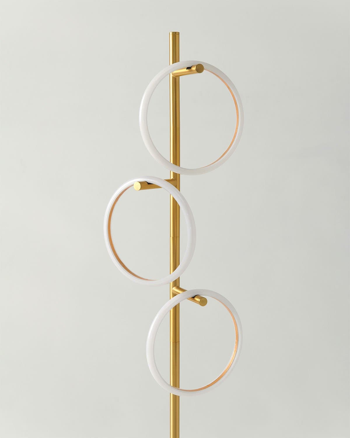Saturn Floor Lamp Brightech