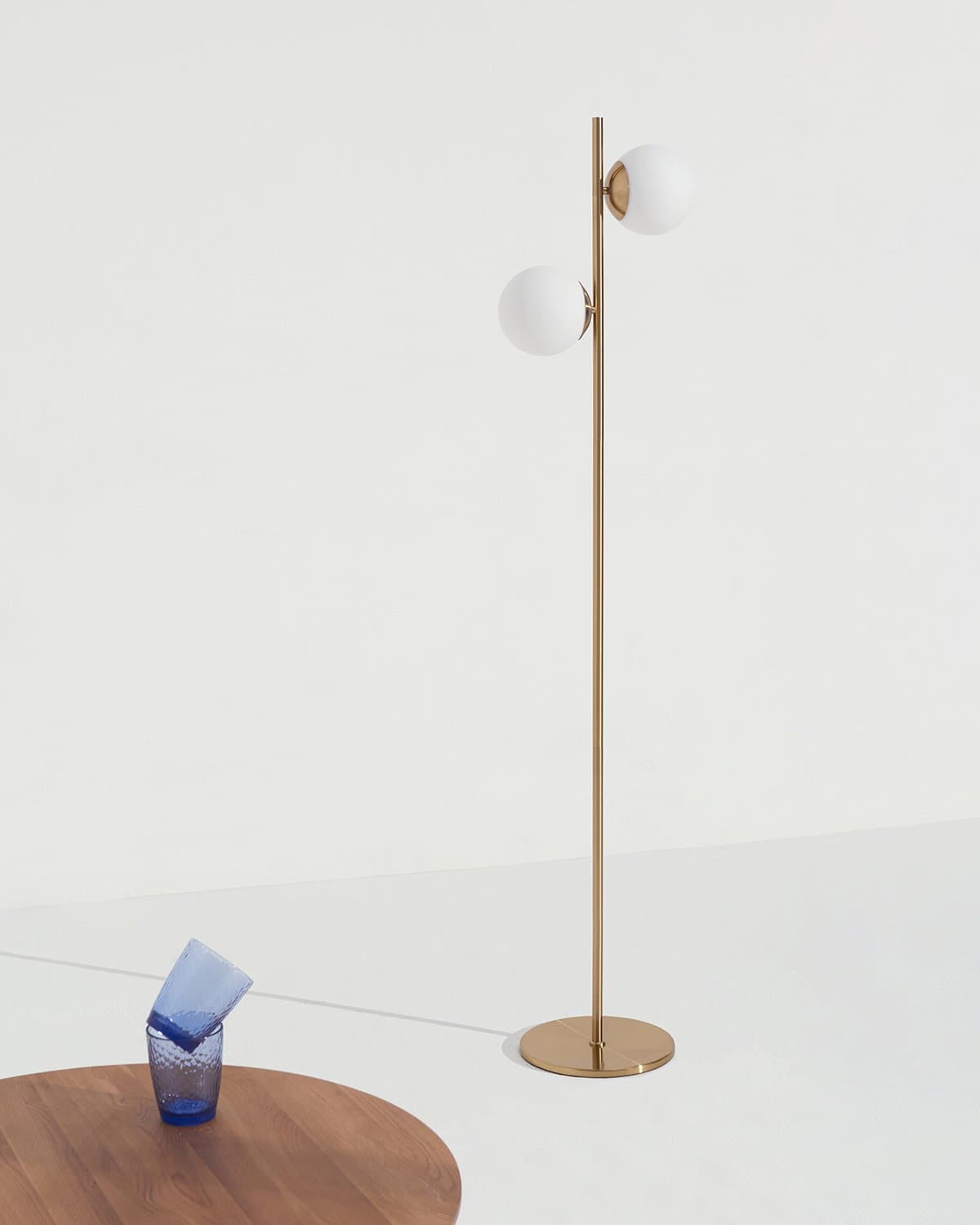 Sphere Floor Lamp Brightech