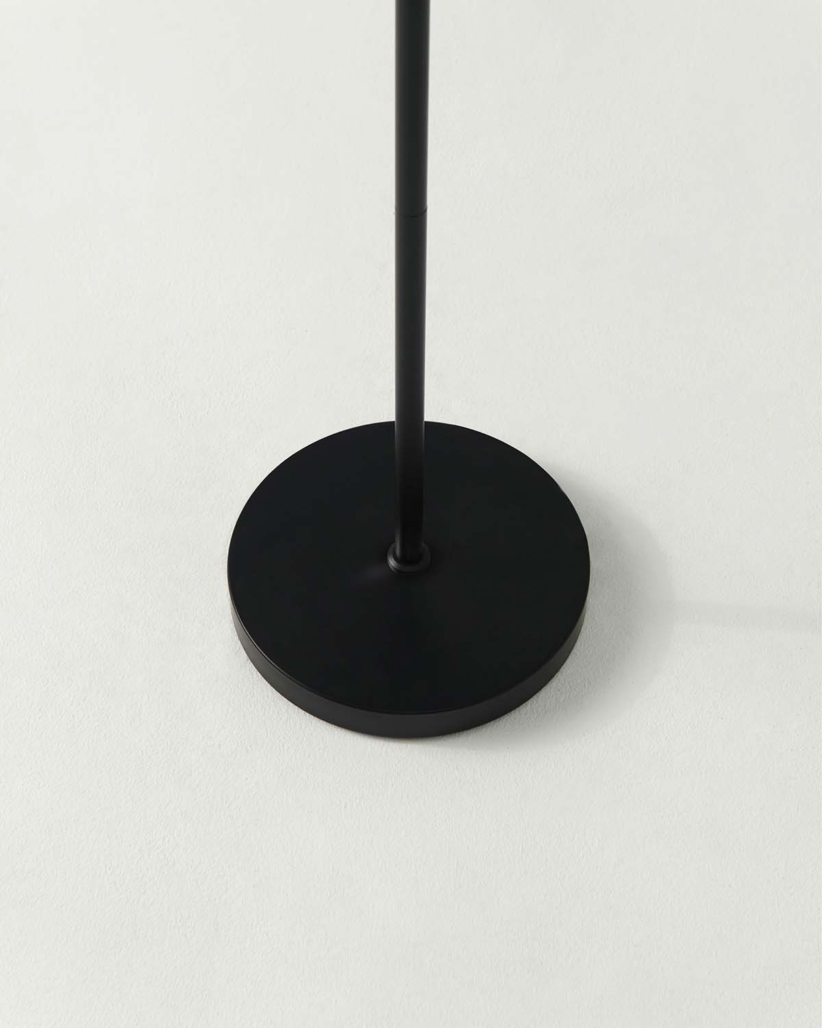 Swoop Floor Lamp Brightech