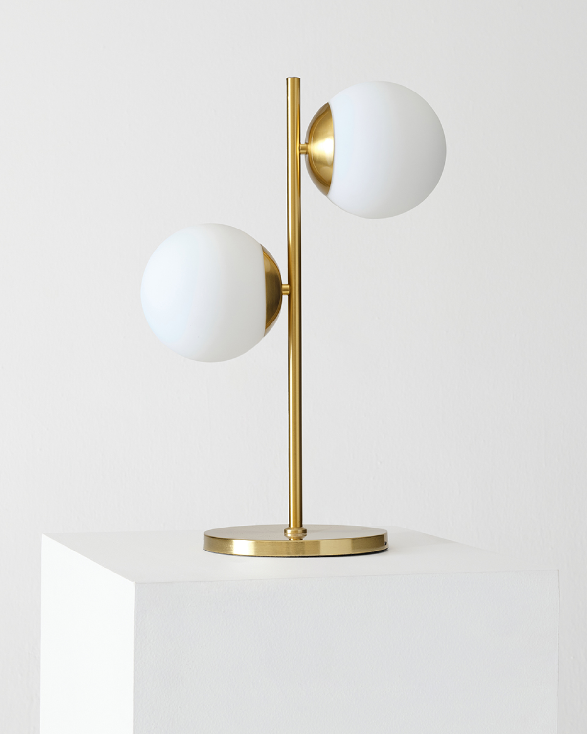 Sphere Table Lamp Brightech