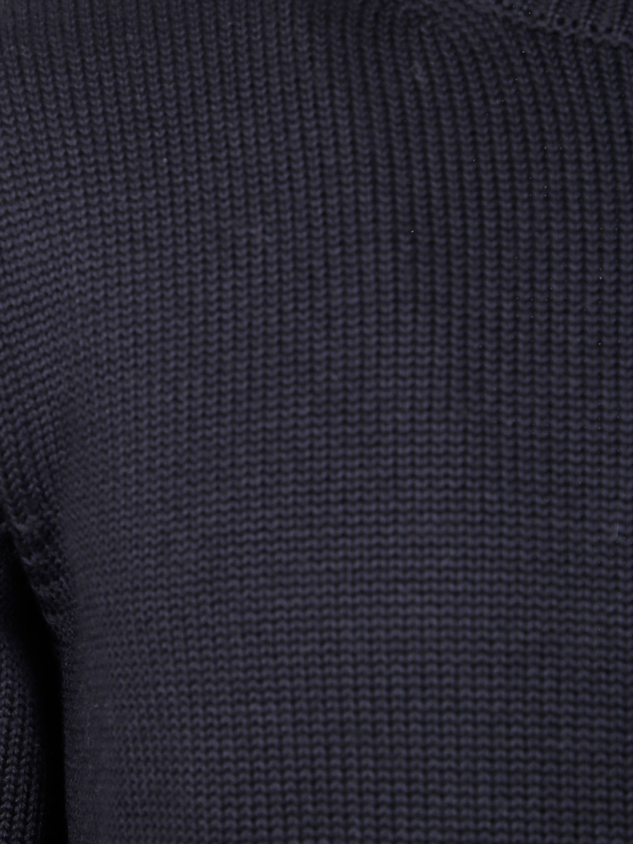 LONG SLEEVES ROUND NECK SWEATER Nuur