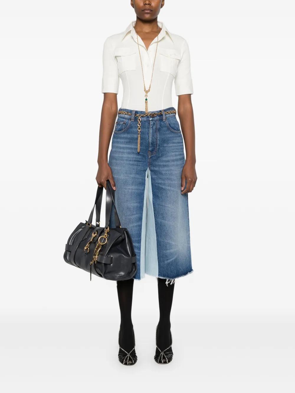 SLIM FIT POLO. Chloé