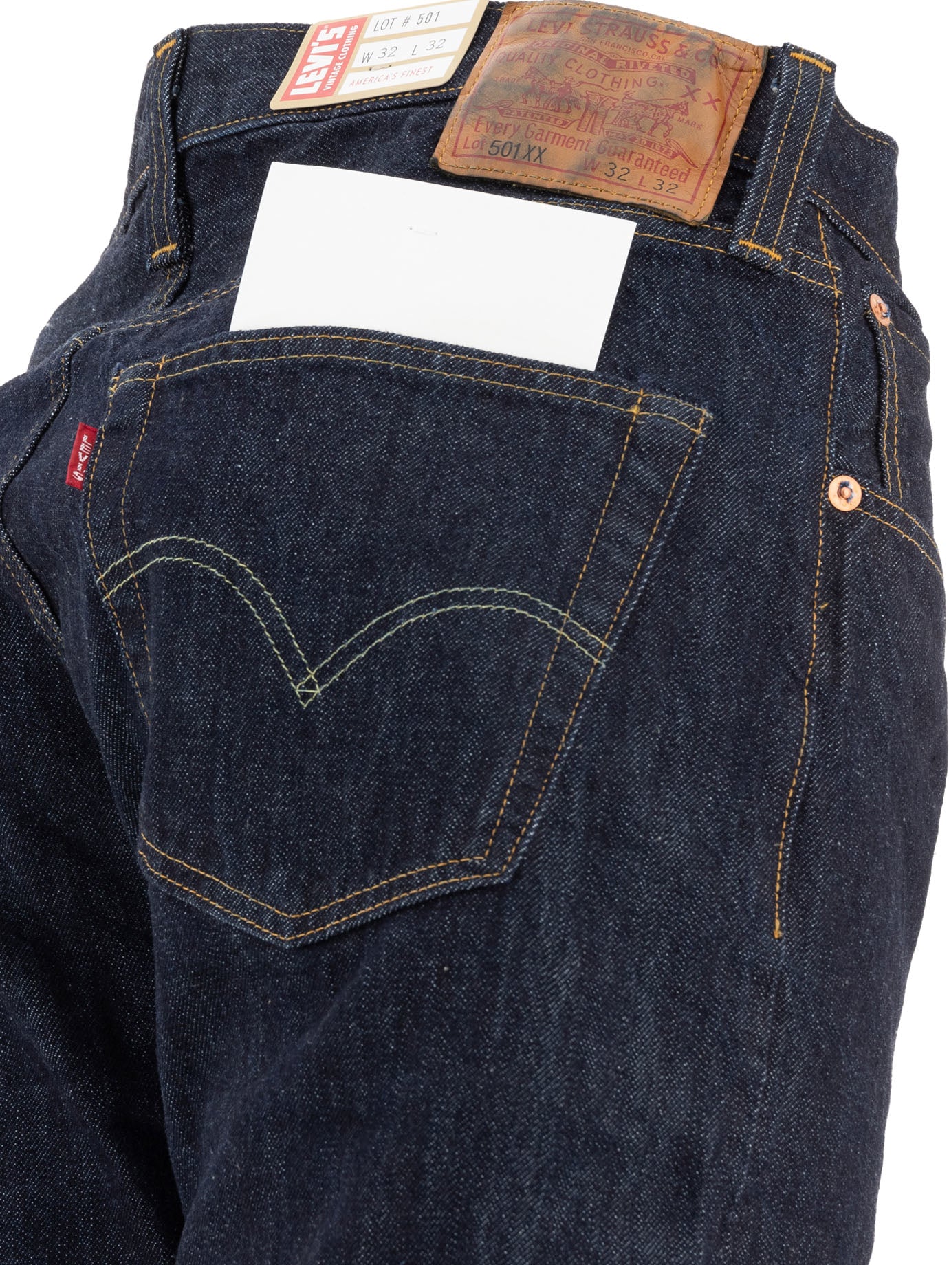 "LEVI'S® VINTAGE CLOTHING 1947 501®" JEANS Levi's