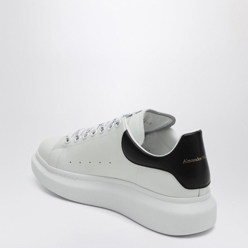 OVERSIZED LACE-UP LEATHER SNEAKERS Alexander McQueen