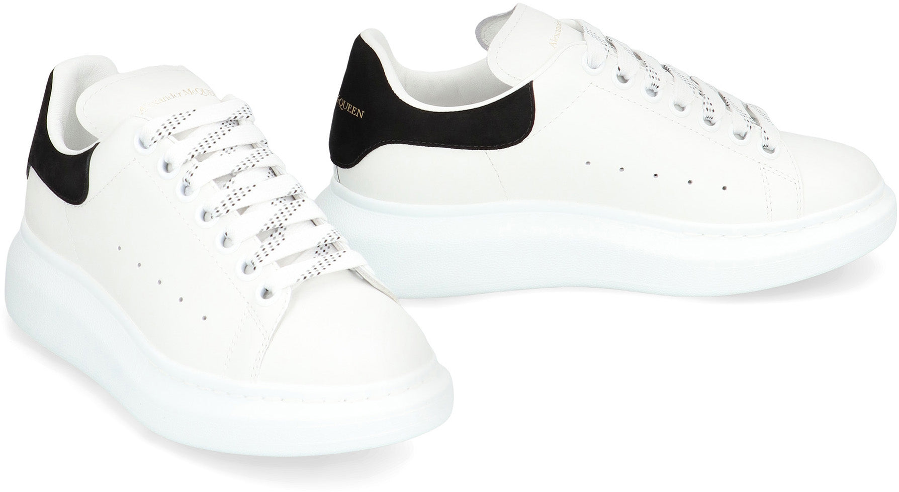 OVERSIZED SNEAKERS IN WHITE/BLACK Alexander McQueen