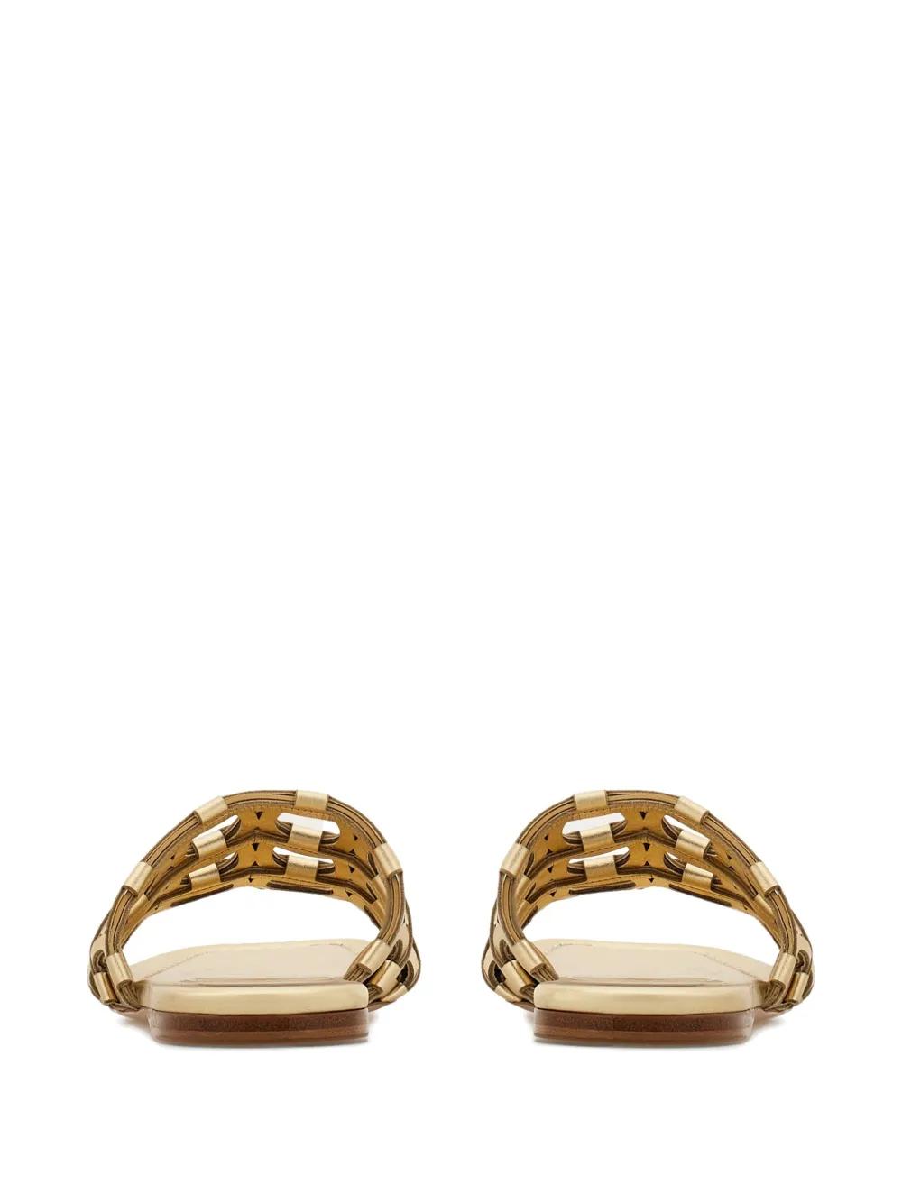 CLASSIC SHOES FOR COMFORT FLAT SHOES Ferragamo