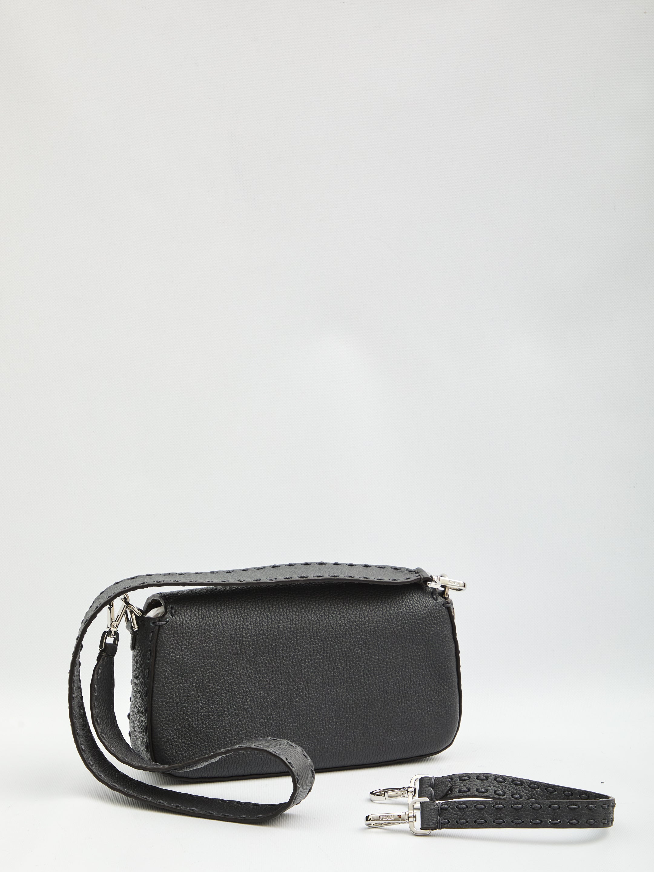 LARGE STITCH BAGUETTE MESSENGER BAG Fendi