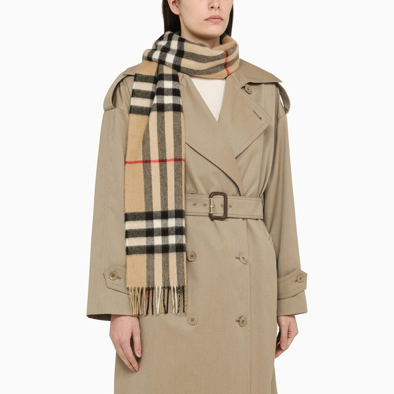 CHECKED CASHMERE SCARF Burberry