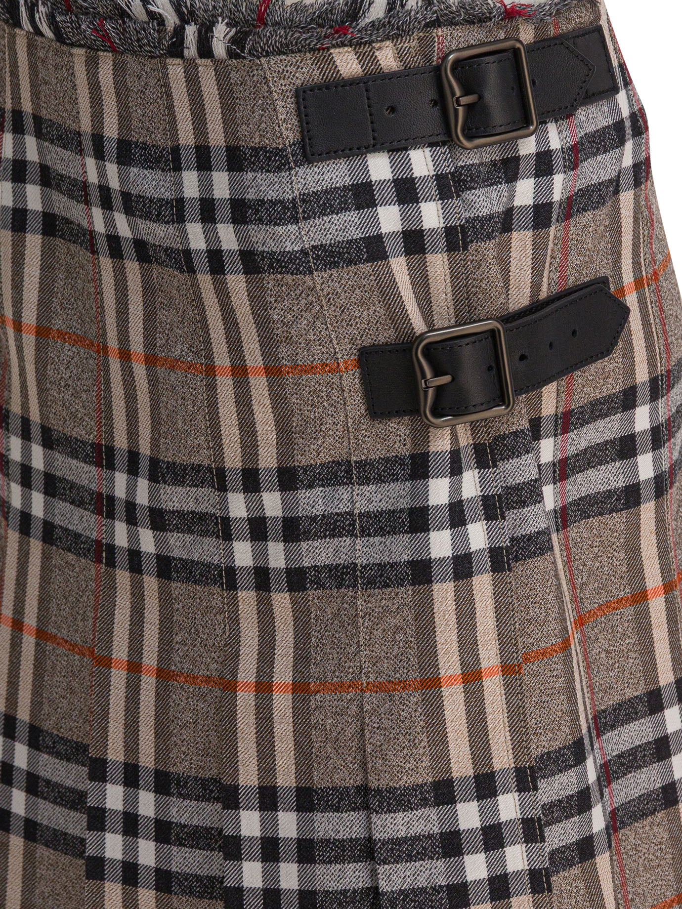 W:AU25-WW-GIU-4.3.003:167564:C3142 Burberry