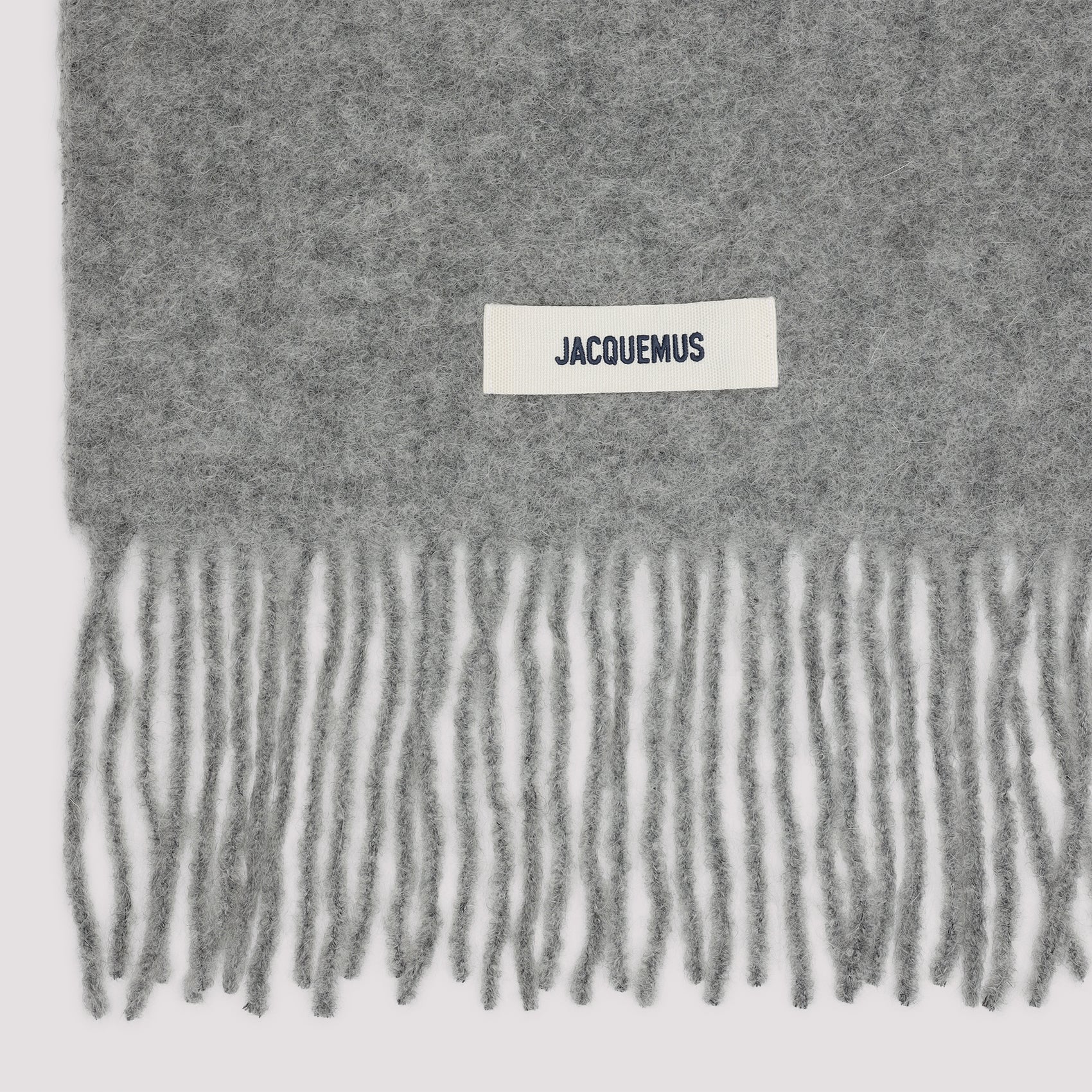 CARRO SCARF WITH FRINGES Jacquemus