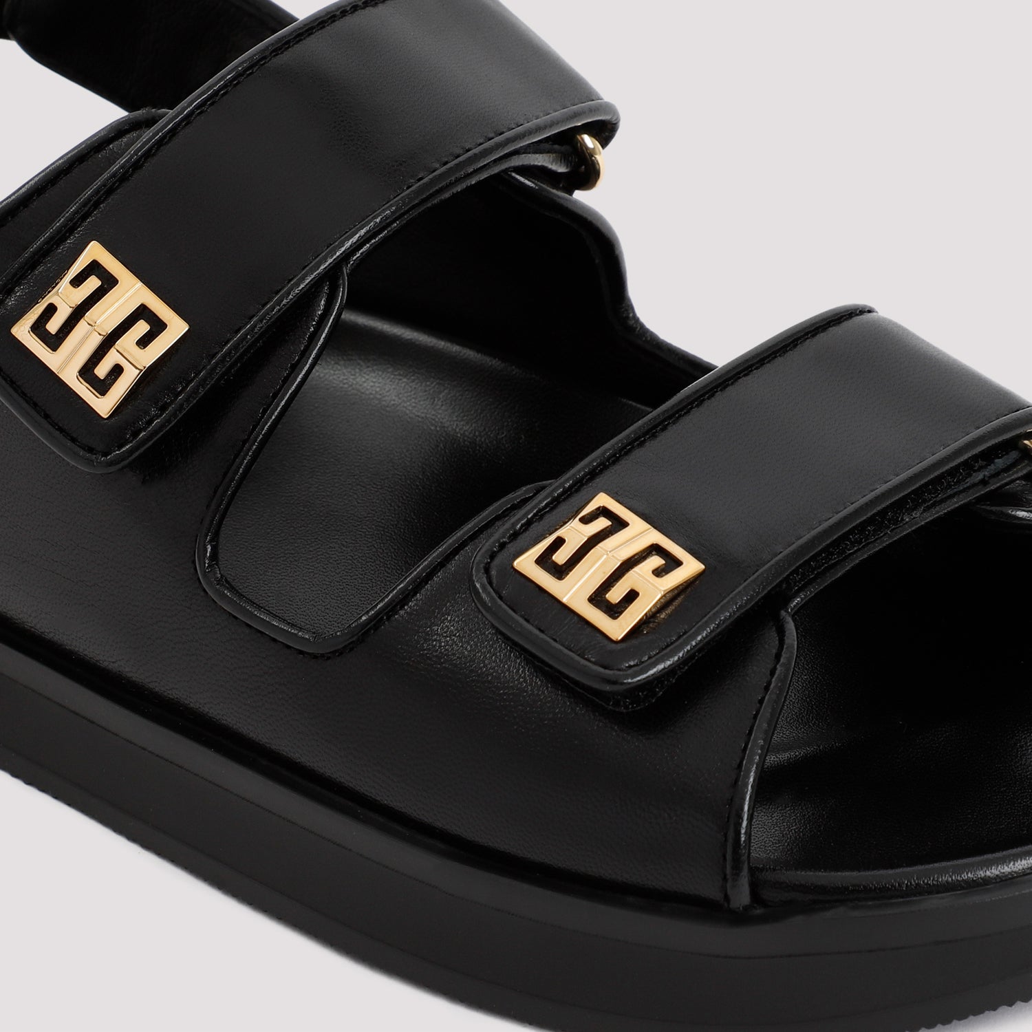 4G LEATHER SANDALS Givenchy
