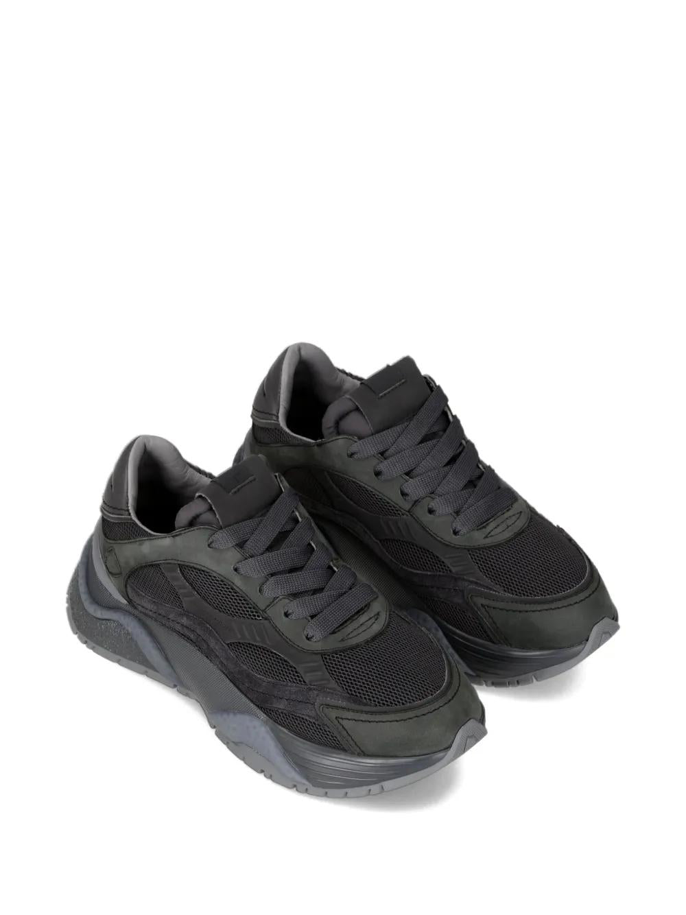 LOW TOP SNEAKERS PHILIPPE MODEL PARIS
