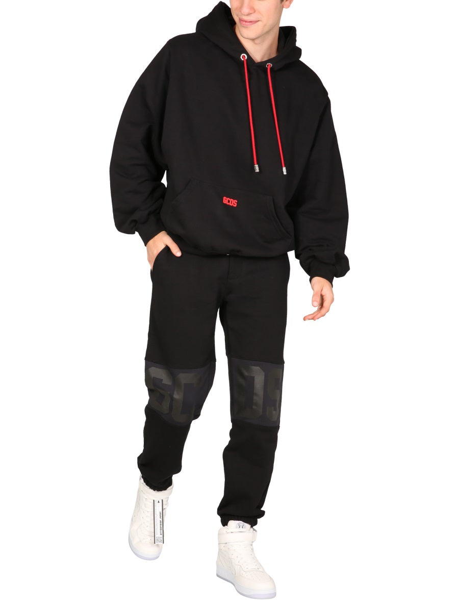SWEATSHIRT WITH RUBBER LOGO GCDS