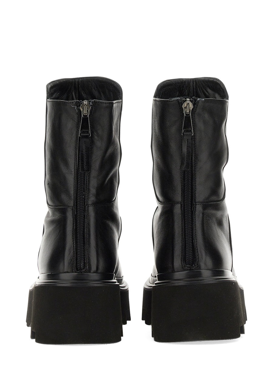 LEATHER BOOT Elena Iachi
