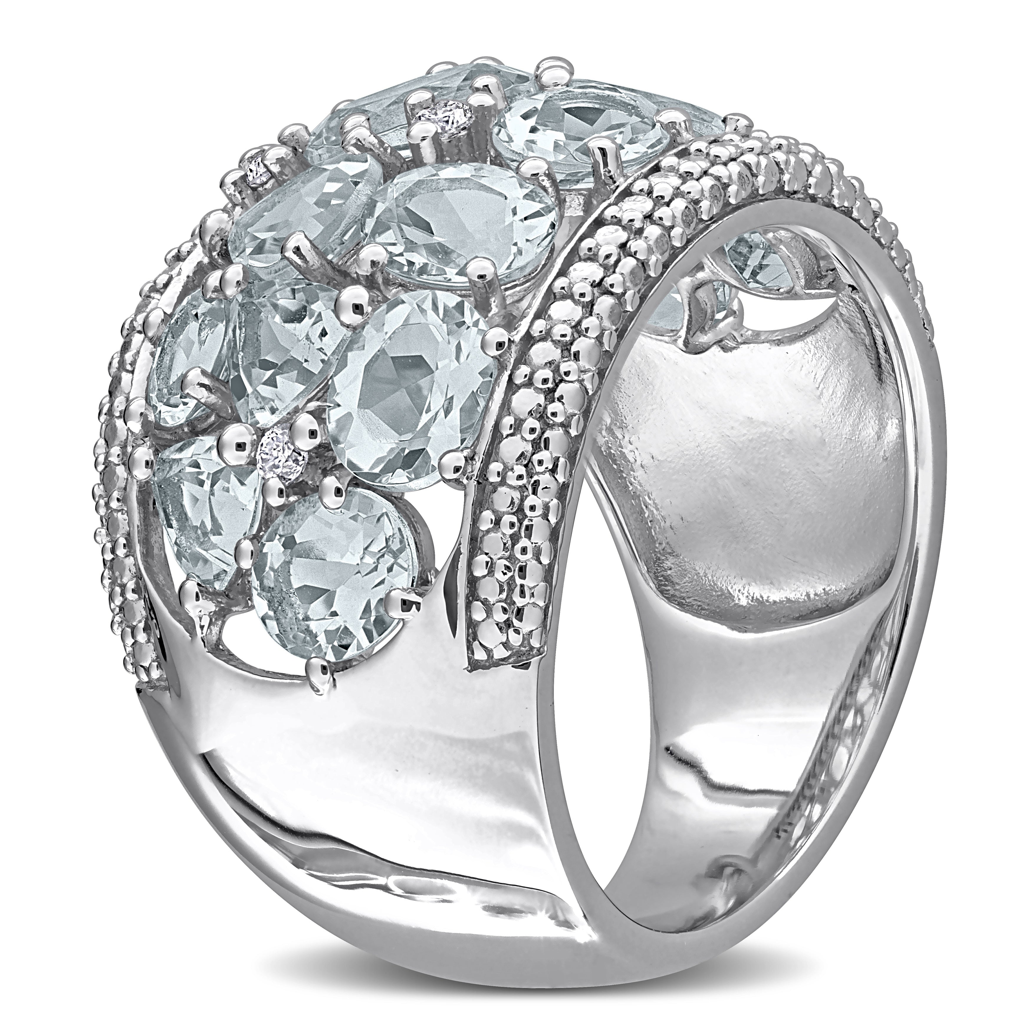 Aquamarine gemstone cocktail ring, back view showing sterling silver band
