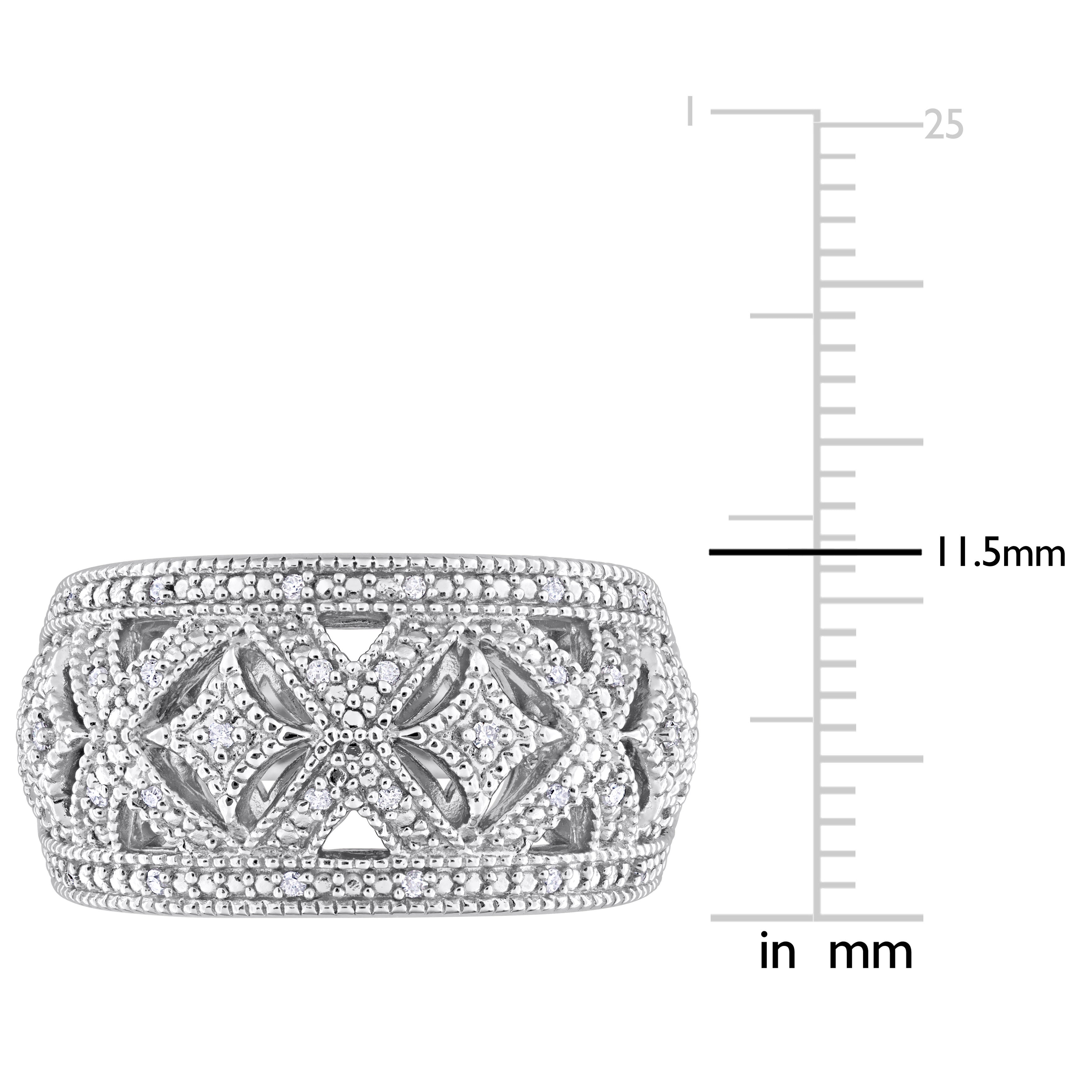 Lord & Taylor diamond ring band detail, angled view