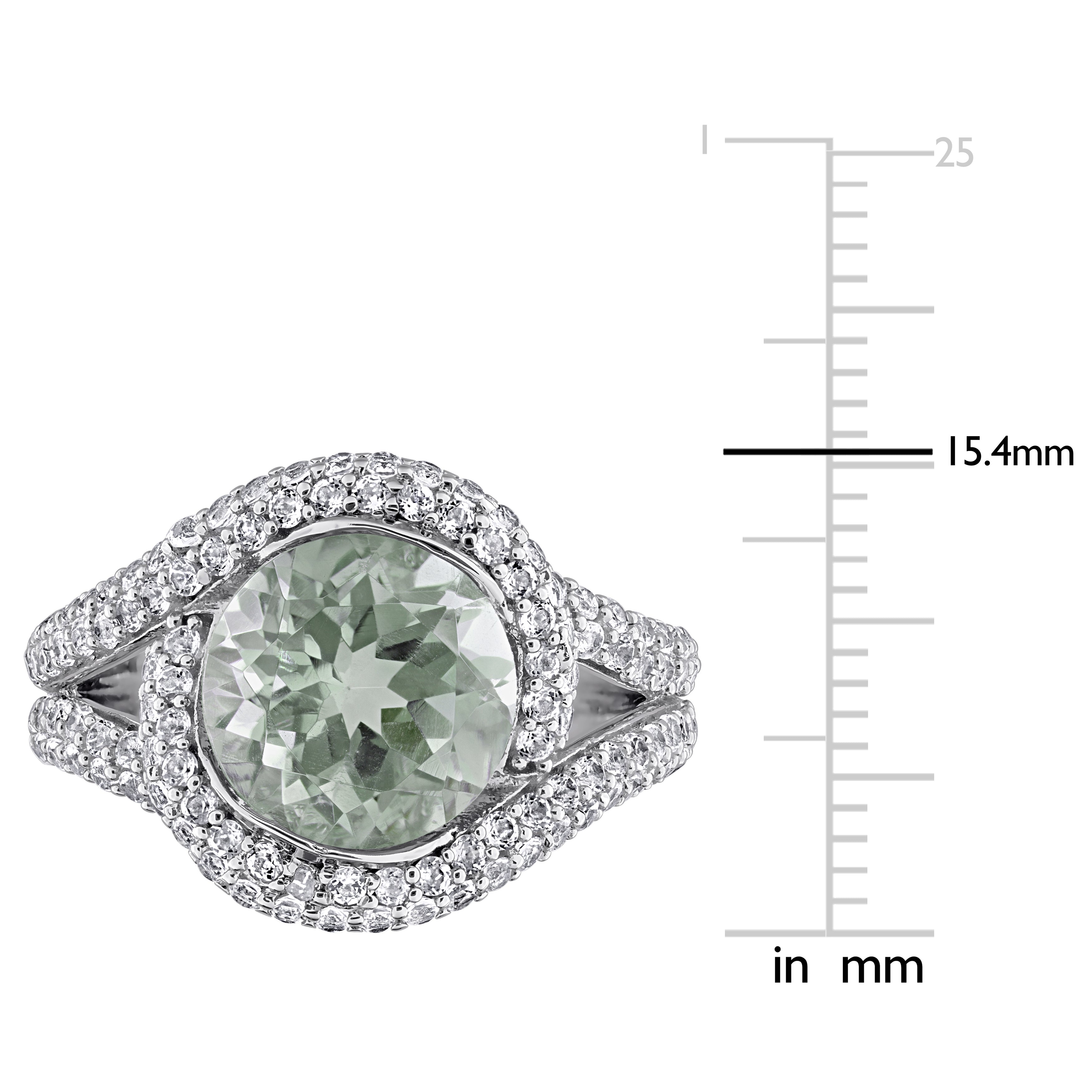 Green quartz round-cut gemstone with white topaz halo, close-up detail