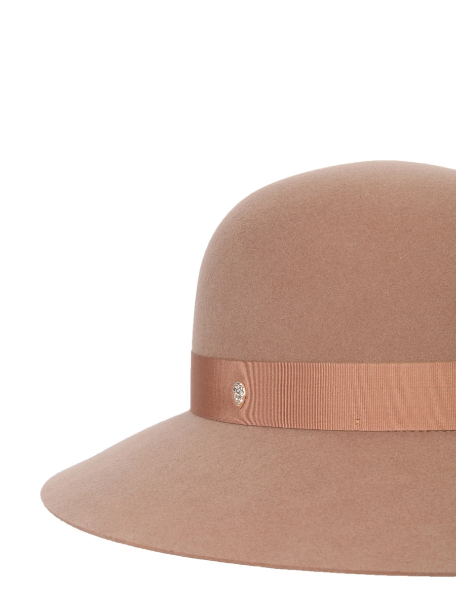 READ HAT Helen Kaminski