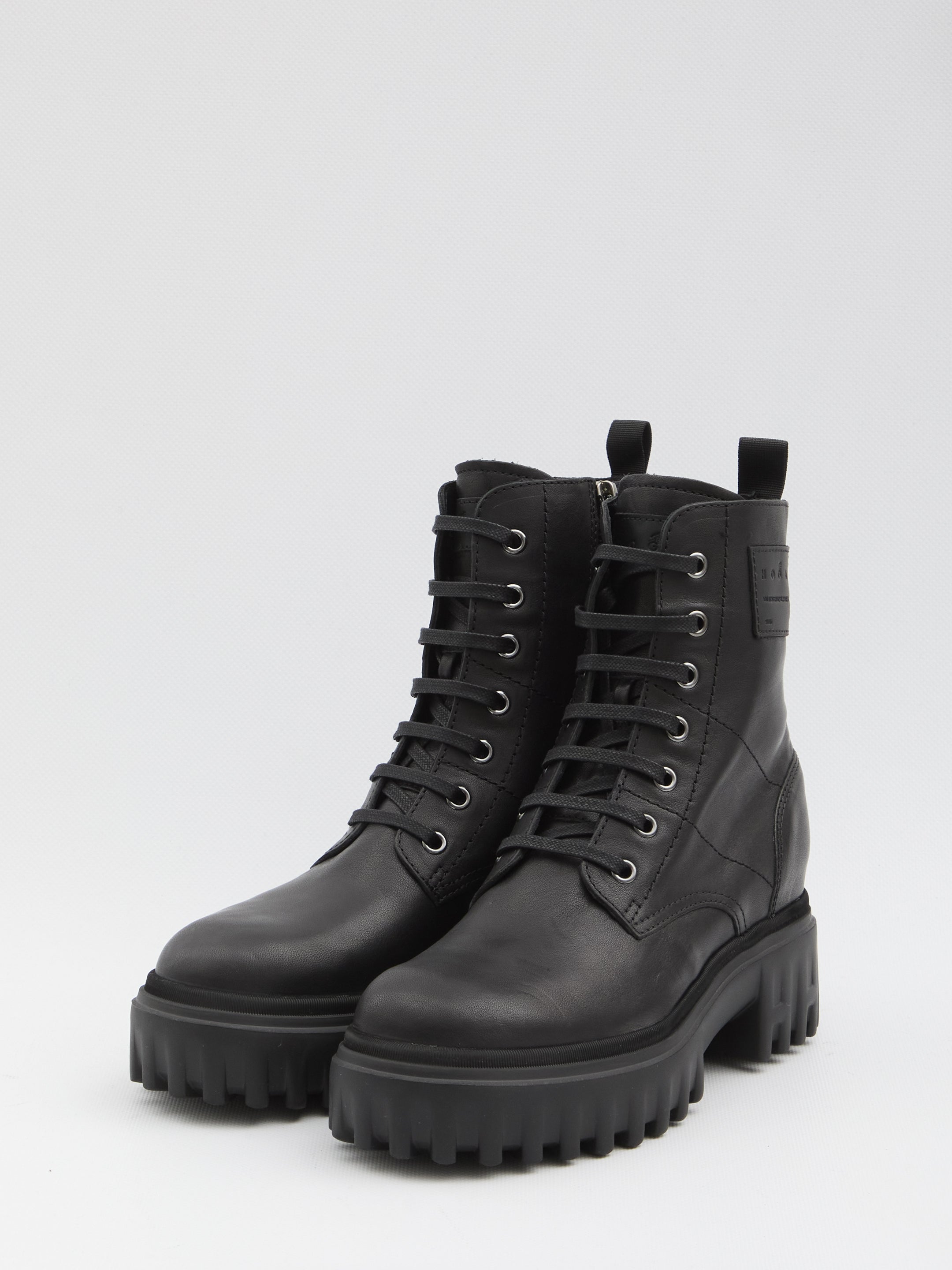 LEATHER ANKLE BOOTS Hogan