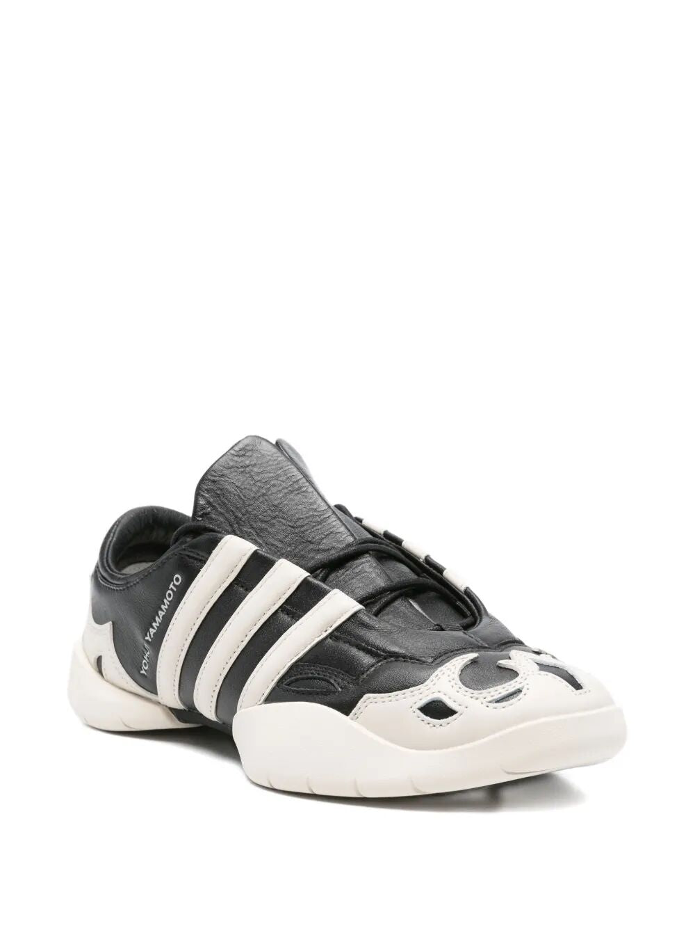 "Y-3 REGU 2002" SNEAKERS Y-3