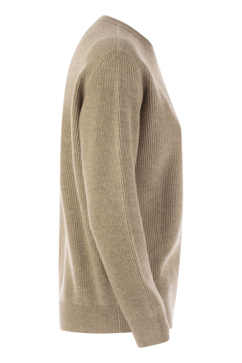ENGLISH RIB CASHMERE SWEATER WITH MONILE Brunello Cucinelli