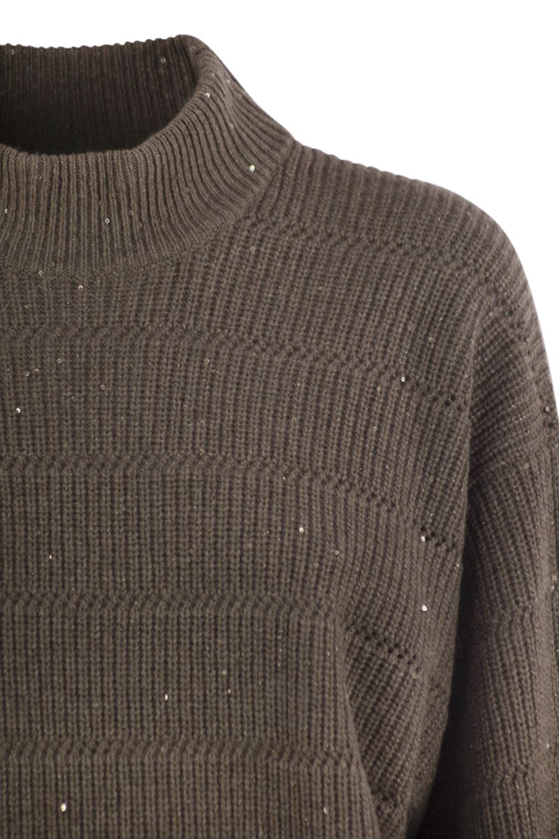 CASHMERE AND WOOL TURTLENECK SWEATER Brunello Cucinelli