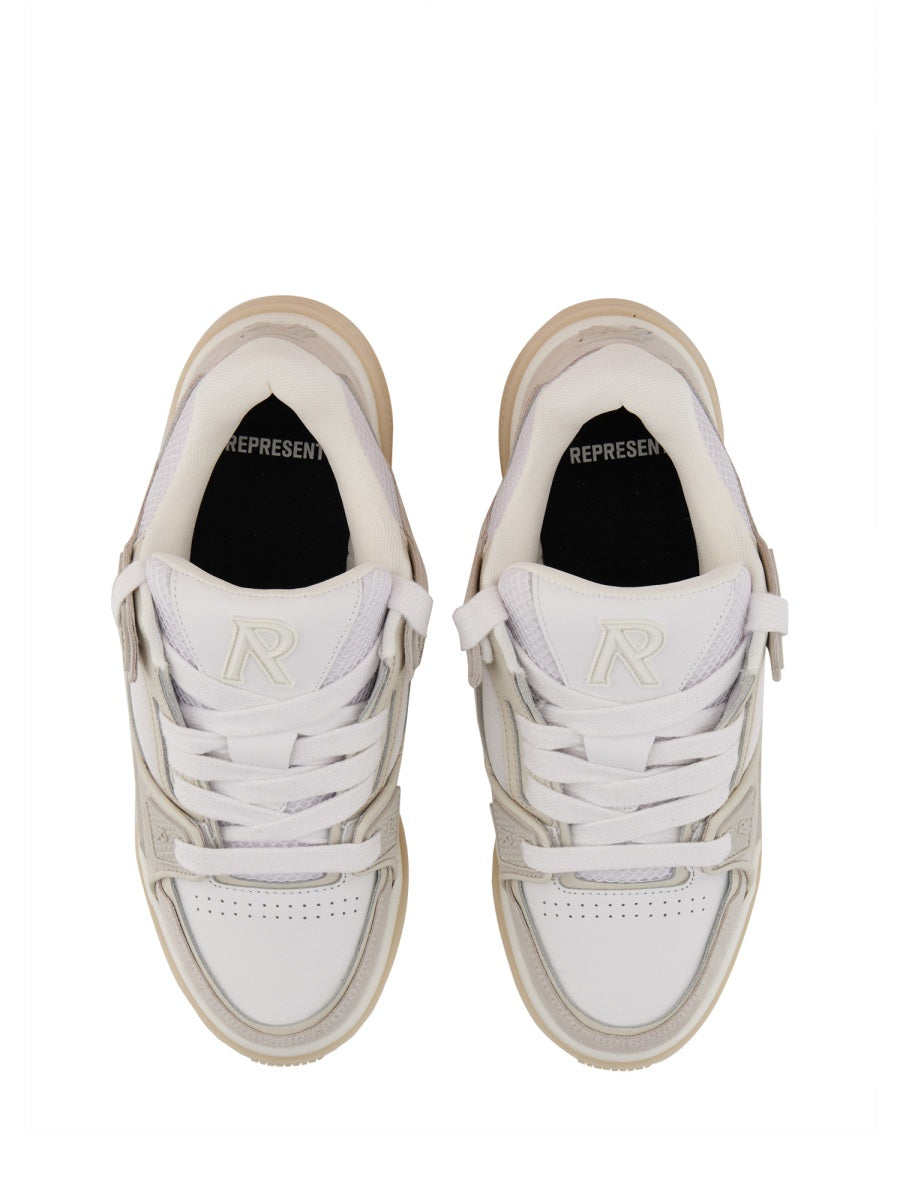 WHITE SNEAKERS Represent