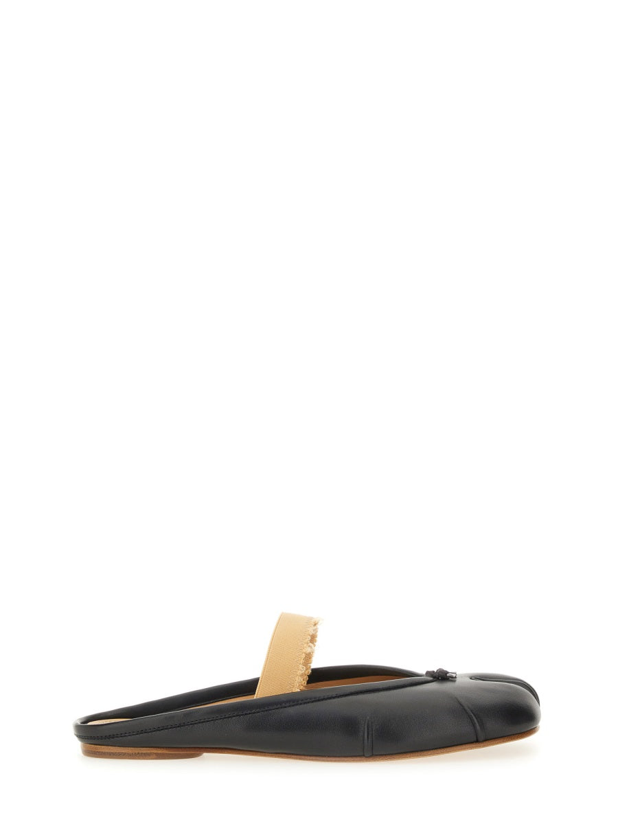 BLACK LEATHER FLATS Maison Margiela BLACK 39
