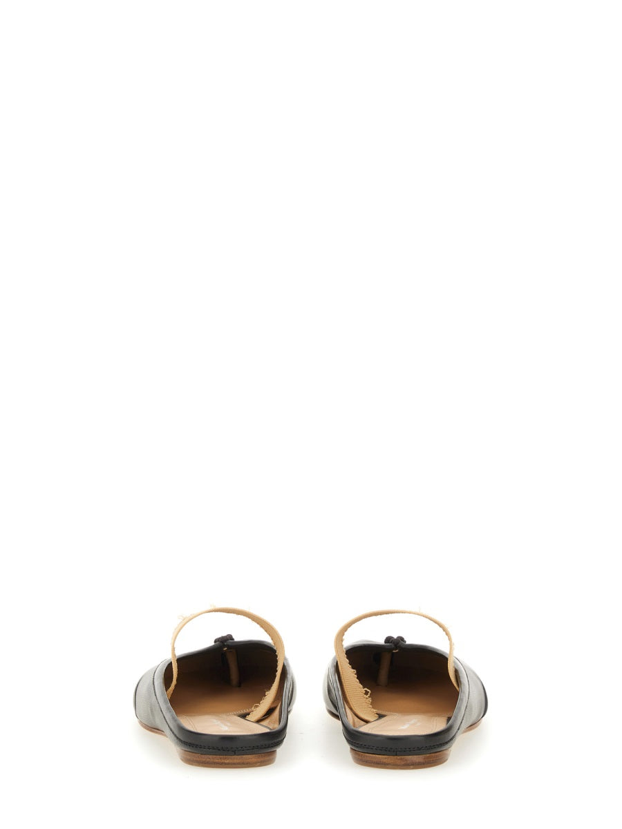 BLACK LEATHER FLATS Maison Margiela