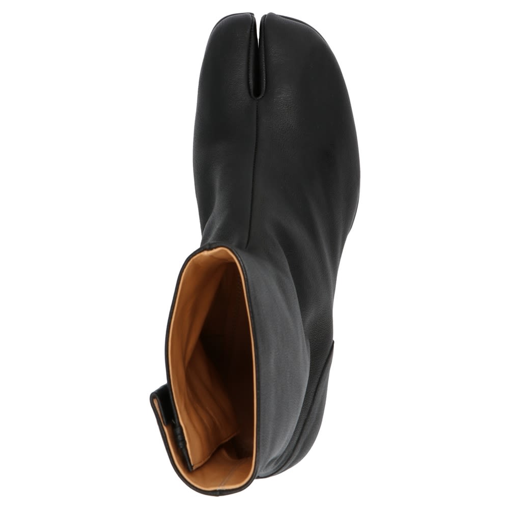BLACK LEATHER TABI ANKLE BOOTS Maison Margiela