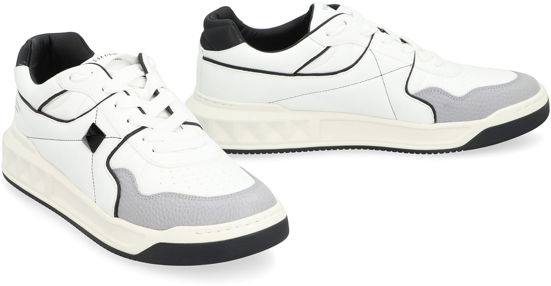 ONE STUD LOW-TOP SNEAKERS Valentino Garavani
