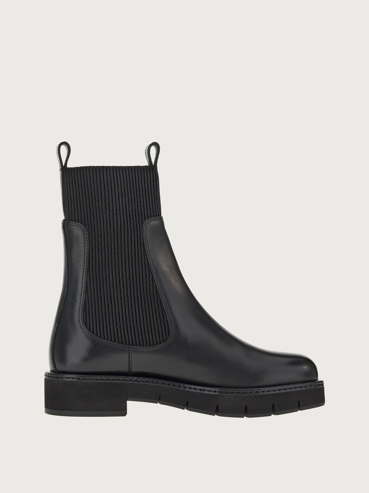 Black leather Salvatore Ferragamo Rook Chelsea boot, round toe detail