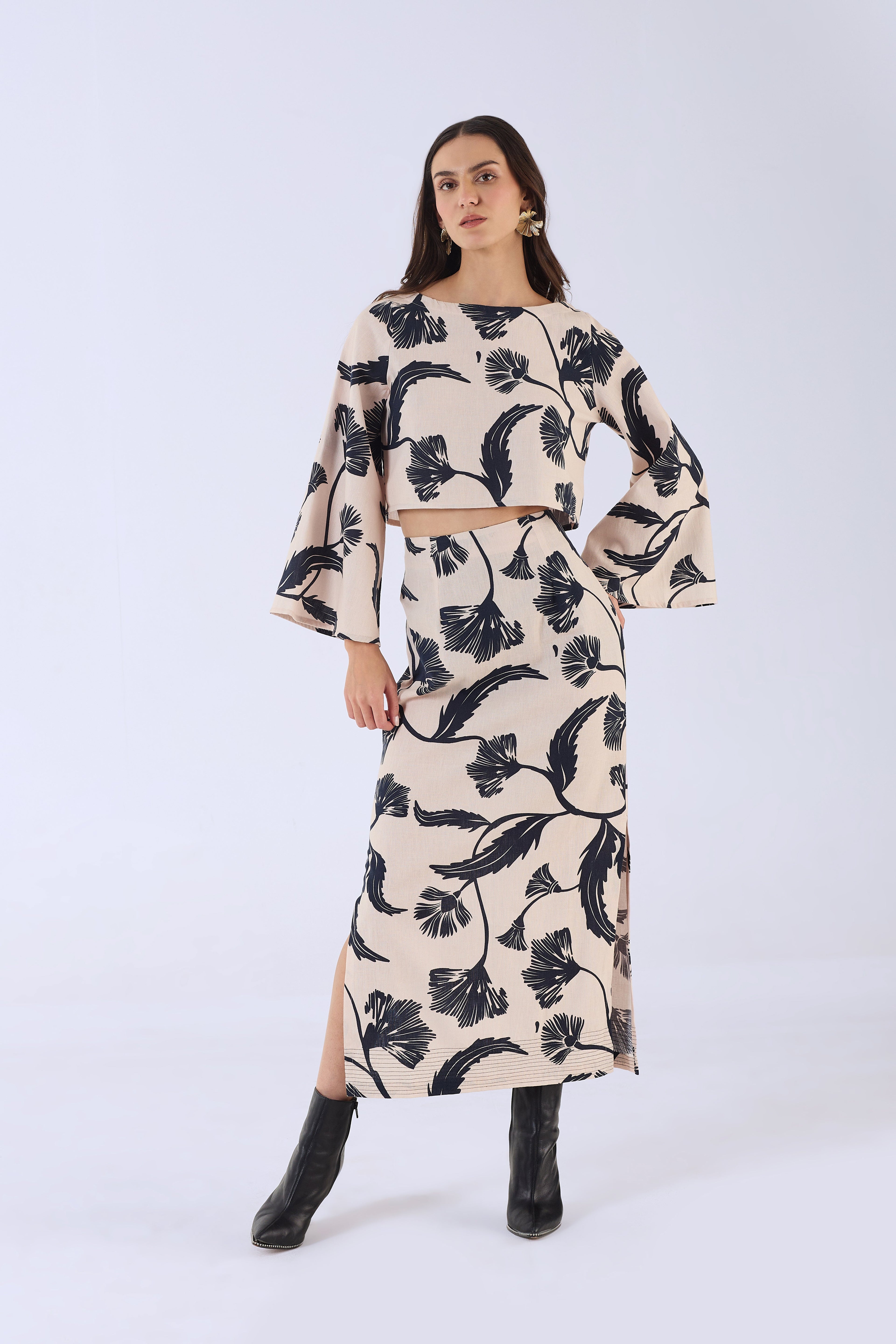 Beyond by Vera black floral skirt, close-up of fitted waist and silhouette