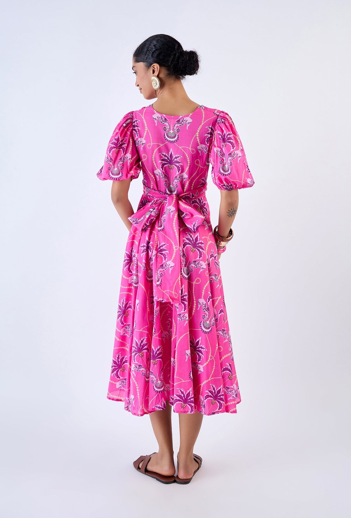 Beyond by Vera midi dress with adjustable V-neckline, close-up detail