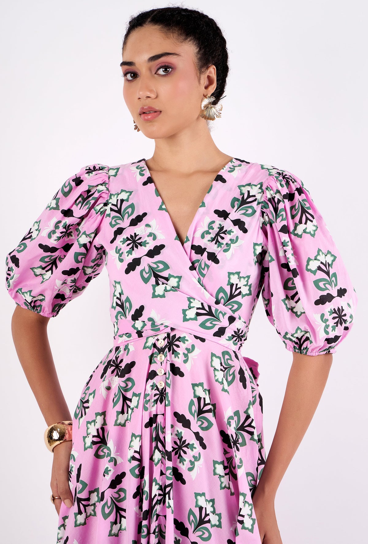 Multicolor floral midi dress by Beyond by Vera, back view with tie detail