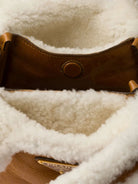SHOPPING Prada