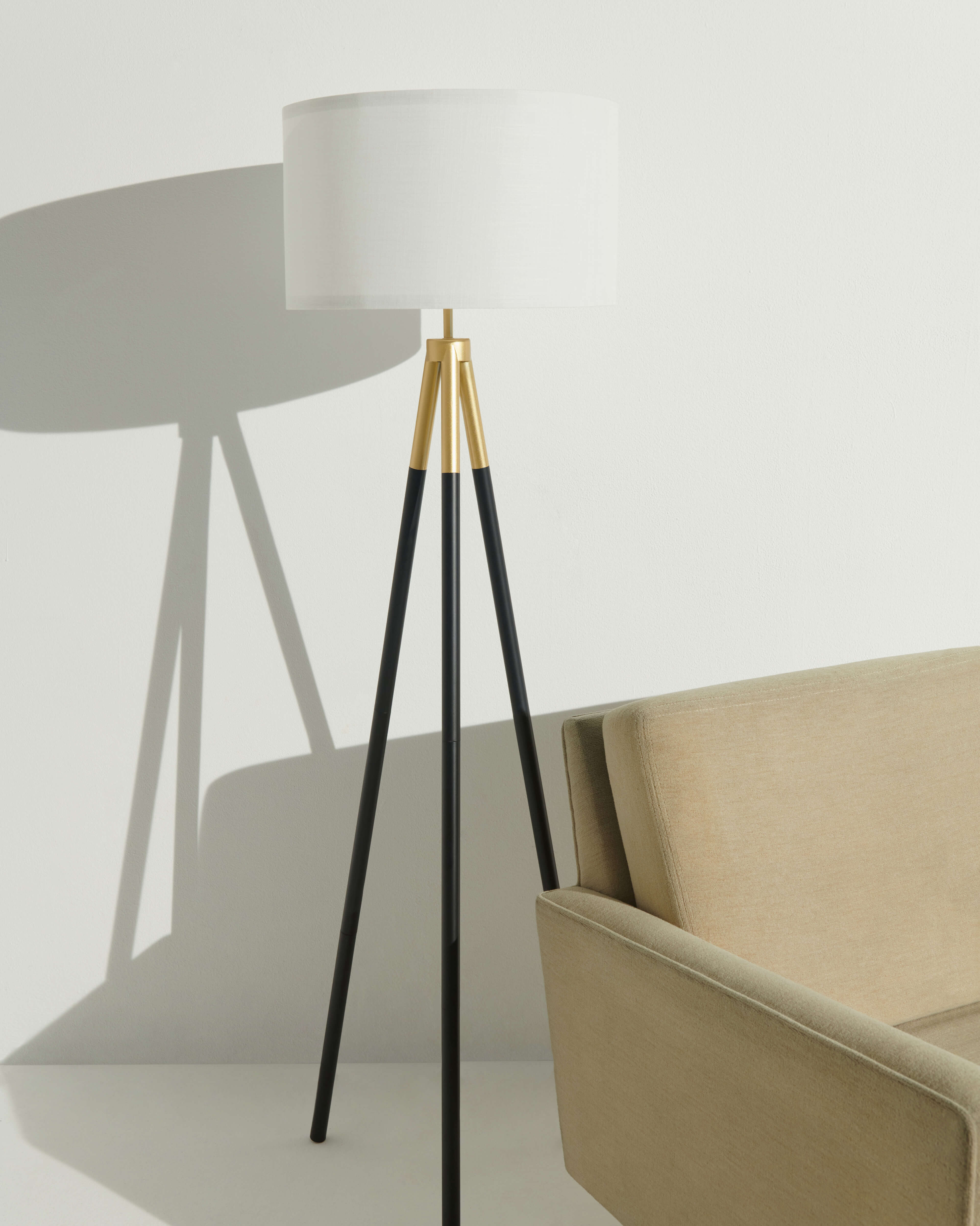 Levi Floor Lamp Brightech