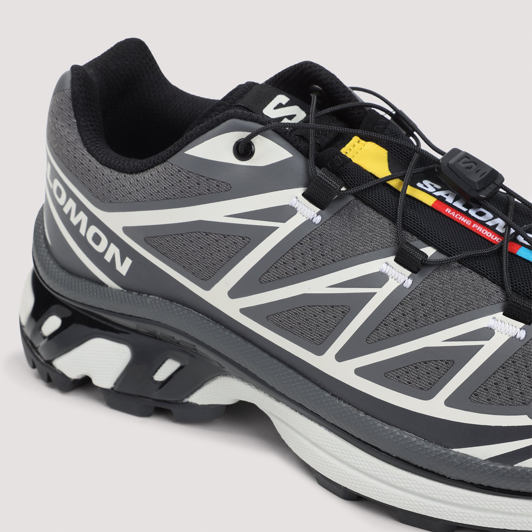 Grey Salomon XT-6 running rubber outsole, bottom view