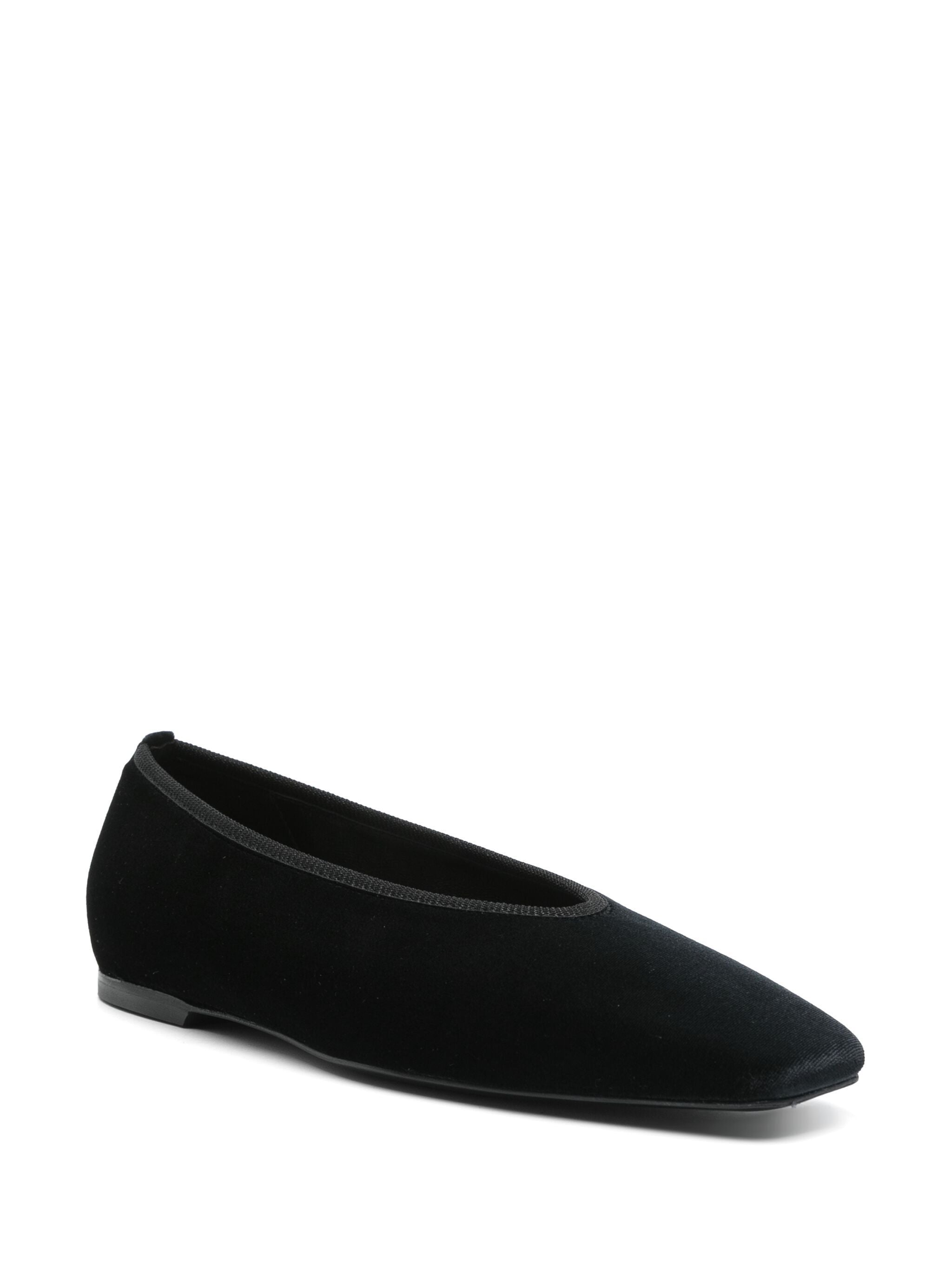 MINIMALIST VELVET BALLERINAS TOTEME