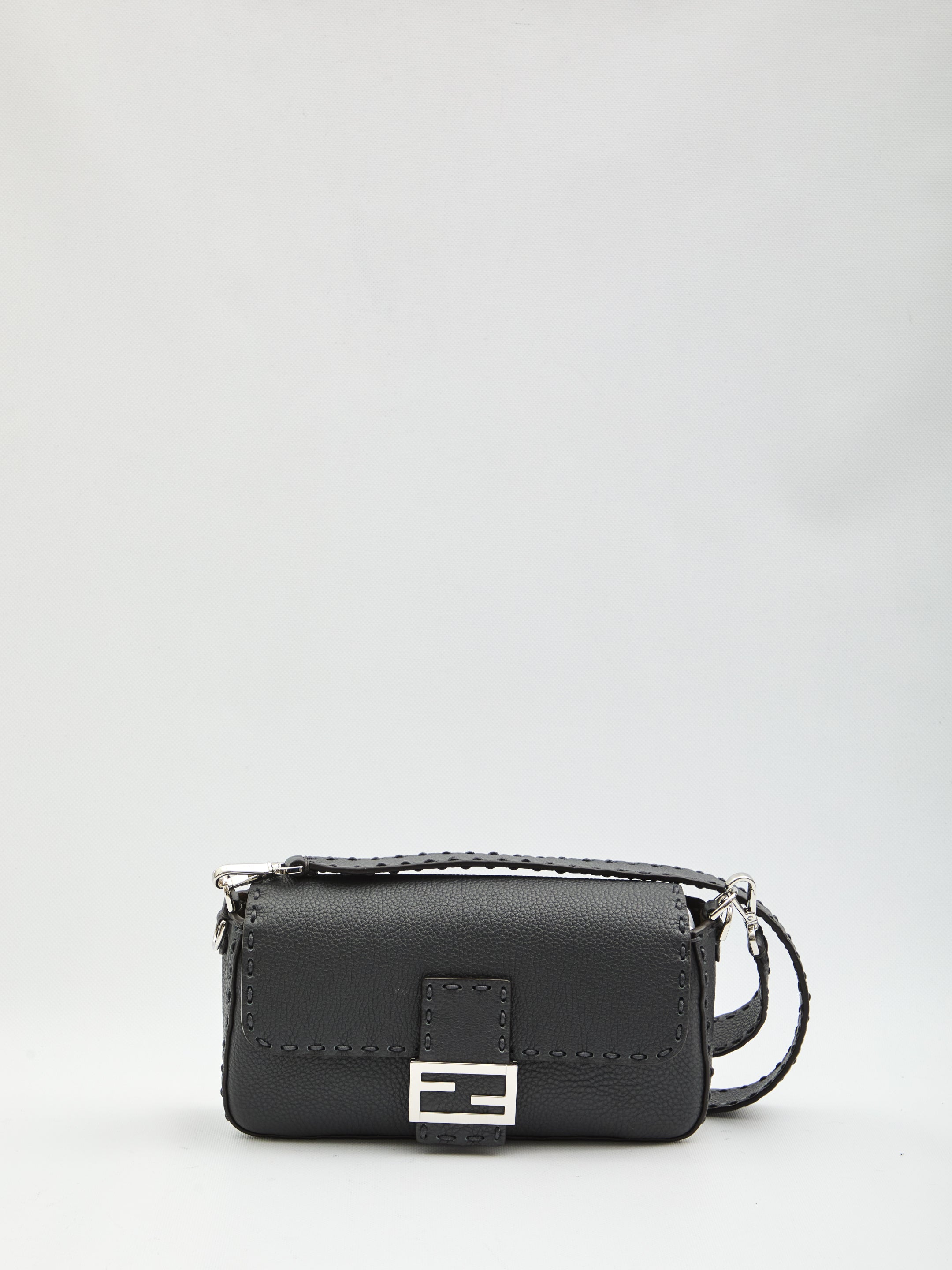 LARGE STITCH BAGUETTE MESSENGER BAG Fendi GREY UNICA