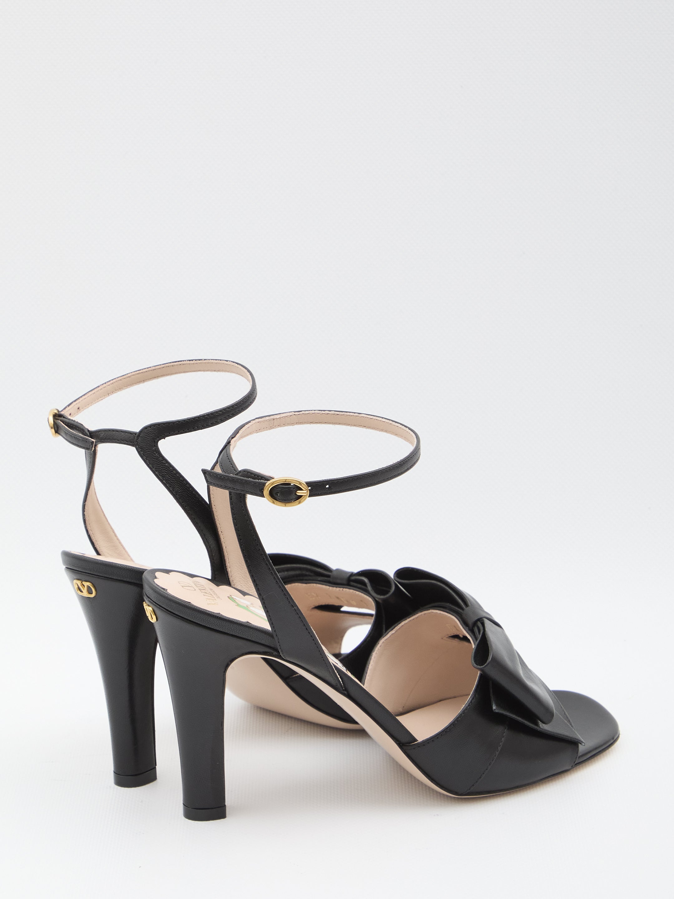 DéCOLLETé BOWOW SLINGBACK Valentino Garavani