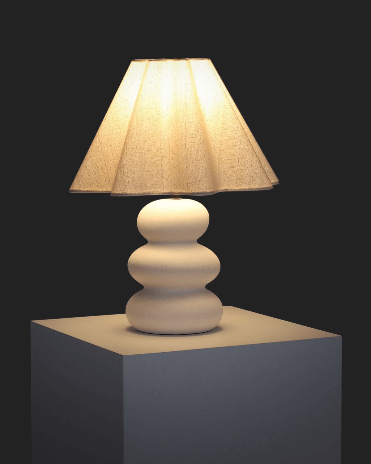 Kelsey Table Lamp Brightech