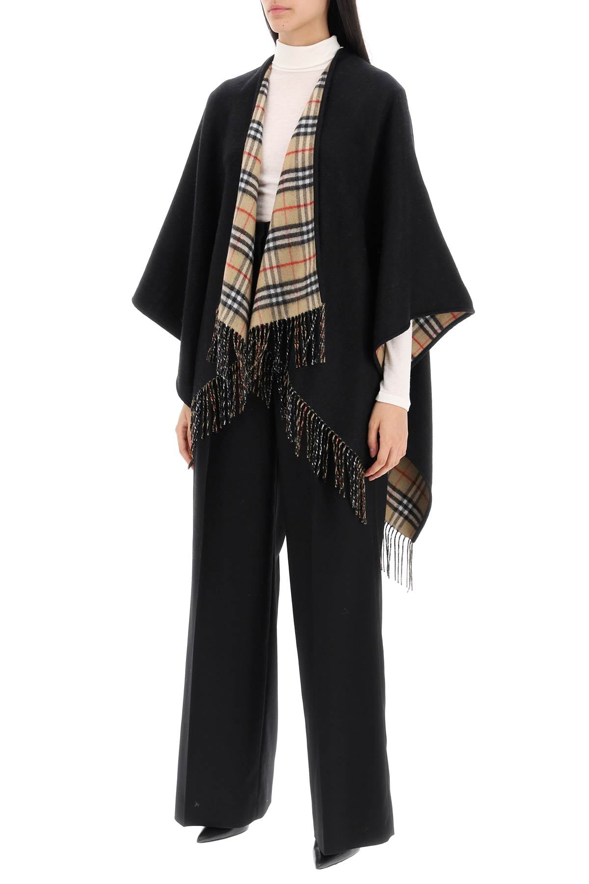 BLACK WOOL REVERSIBLE CAPE Burberry
