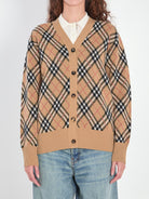 W:AU25-WW-SMT-2.1.104 Burberry SANDSANDIPCHECK XS