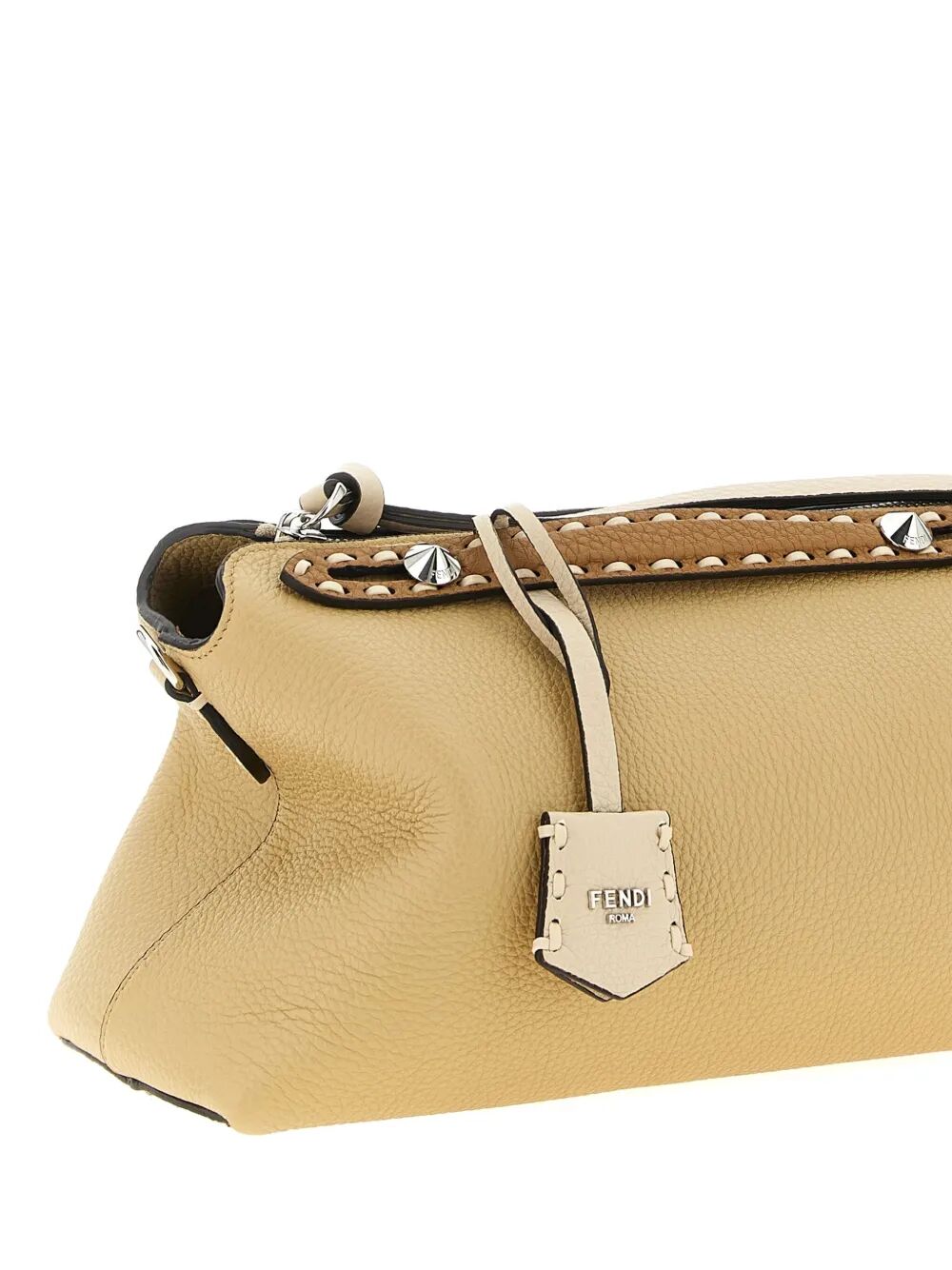 BORSA BY THE WAY SOFT MEDIUM WITH MACRO TOP STITCHING Fendi