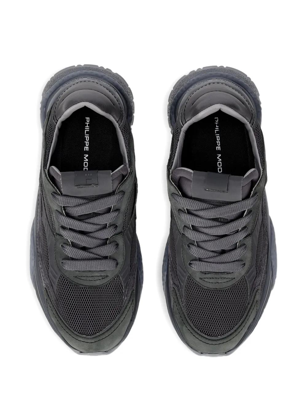 LOW TOP SNEAKERS PHILIPPE MODEL PARIS
