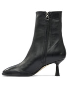 BLACK LEATHER ANKLE BOOTS Aeyde