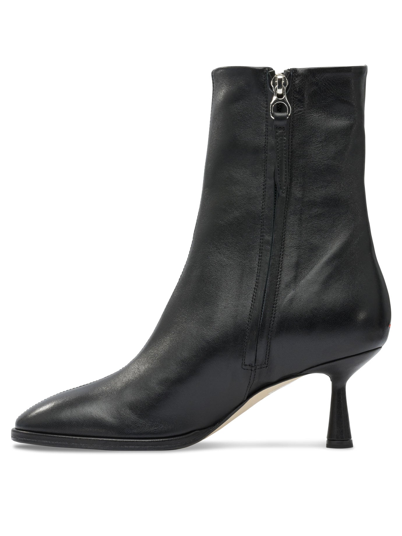 BLACK LEATHER ANKLE BOOTS Aeyde