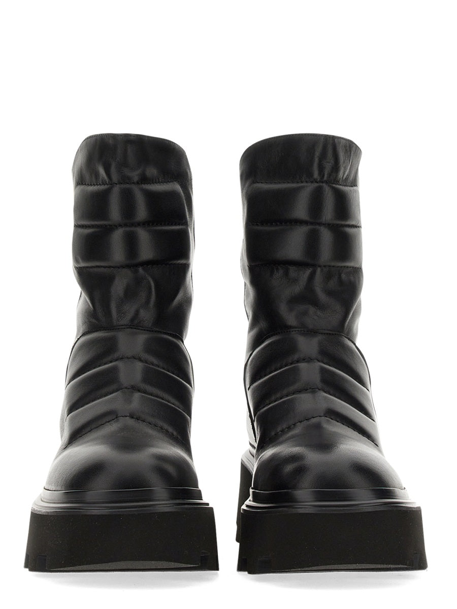LEATHER BOOT Elena Iachi